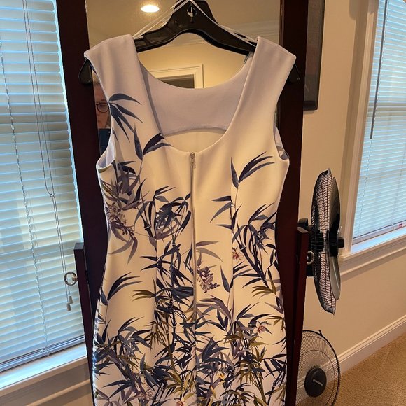 Gaby Skye flowered shift - Picture 2 of 3